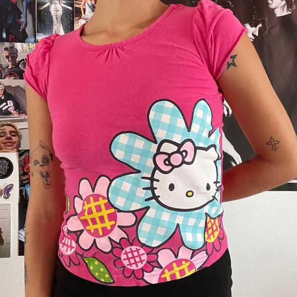 Hello Kitty Shirt Crop Top - Picture 1 of 2